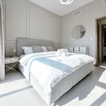 Amazing 1 Bedroom In Burj Royale Downtown