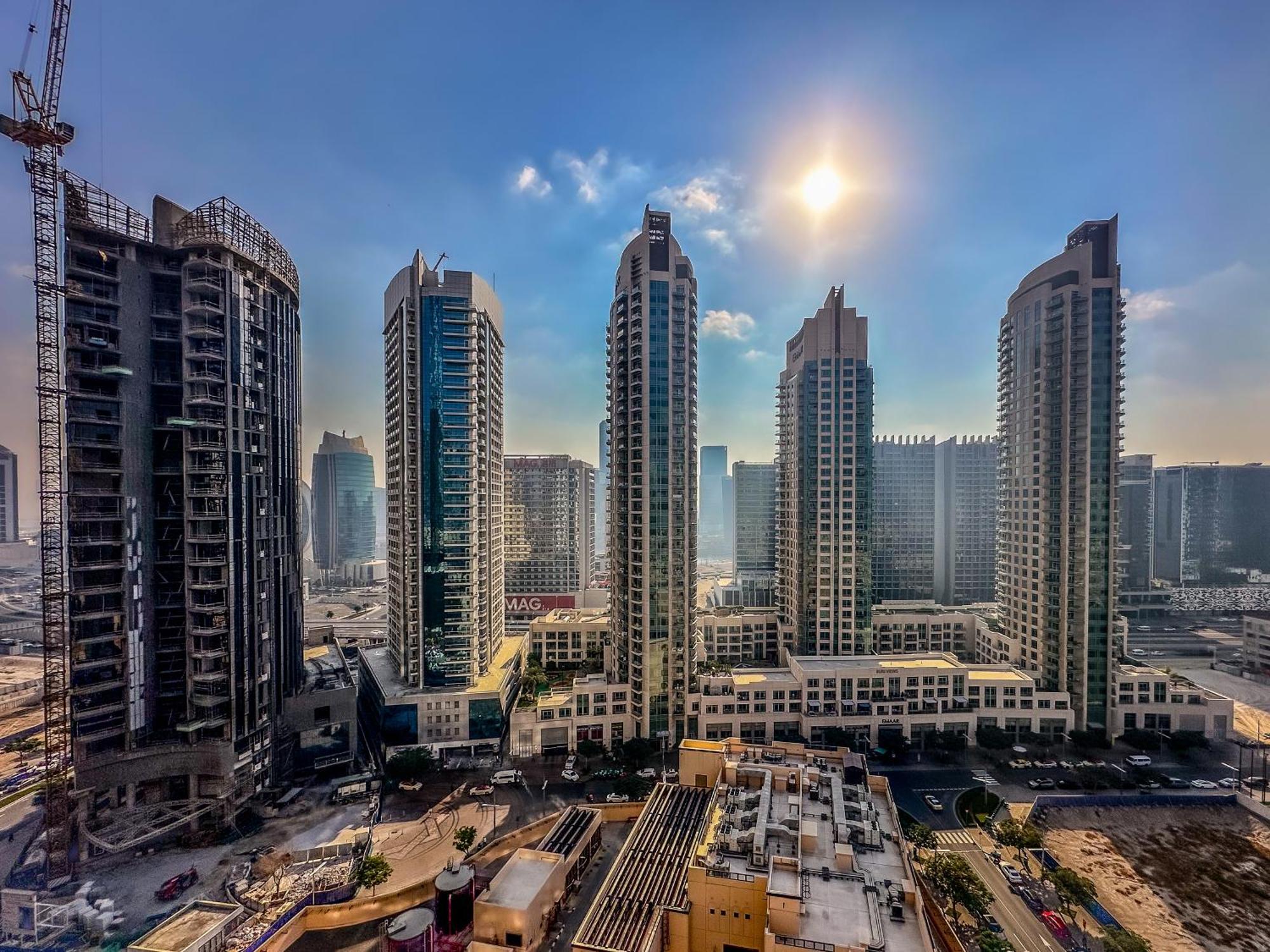 Amazing 1 Bedroom In Burj Royale Downtown Dubai
