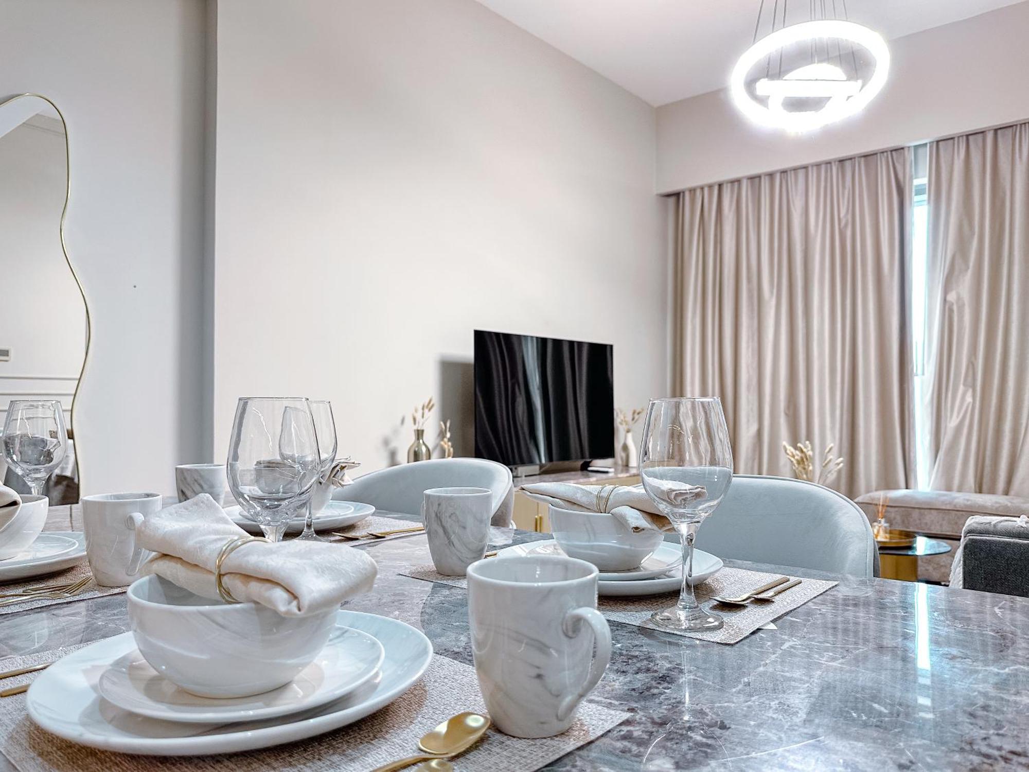 Apartment Amazing 1 Bedroom In Burj Royale Downtown *